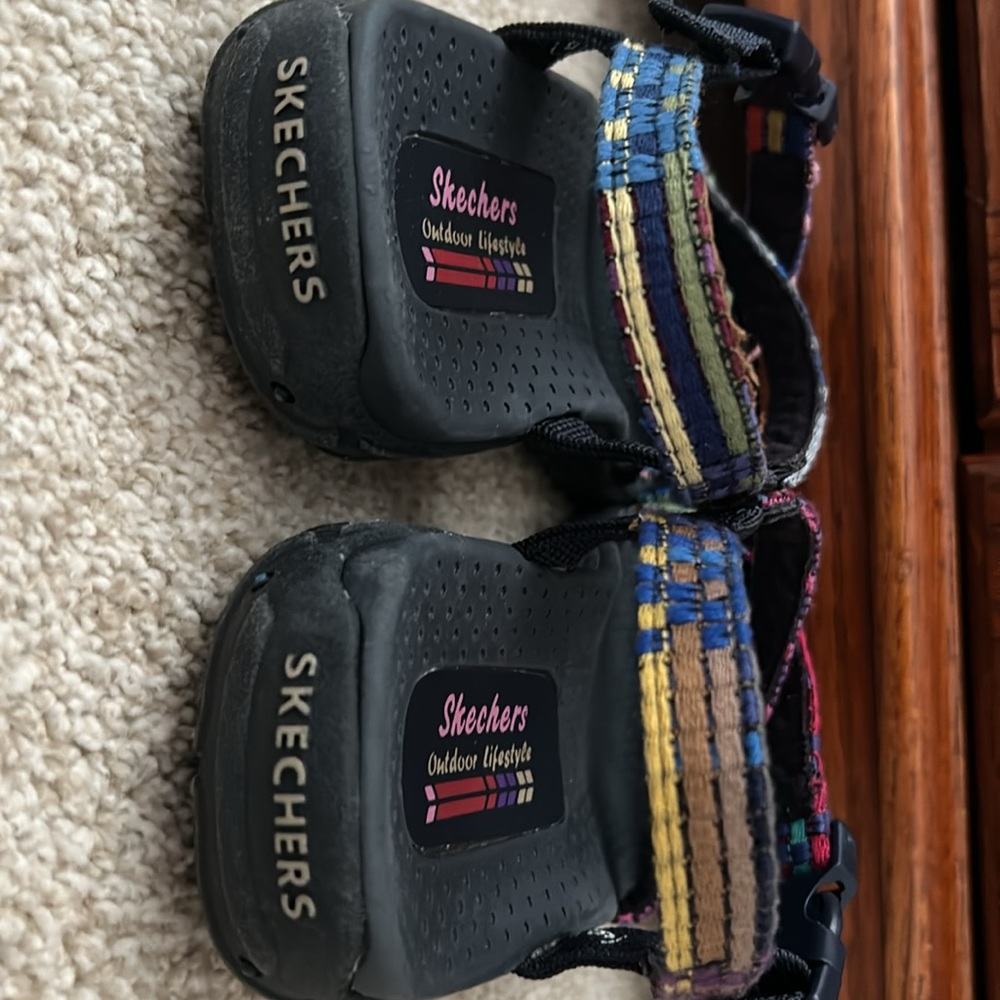 SKECHERS Sandals, Outdoor Lifestyle, size 6.  Only wore few times. - Picture 7 of 8